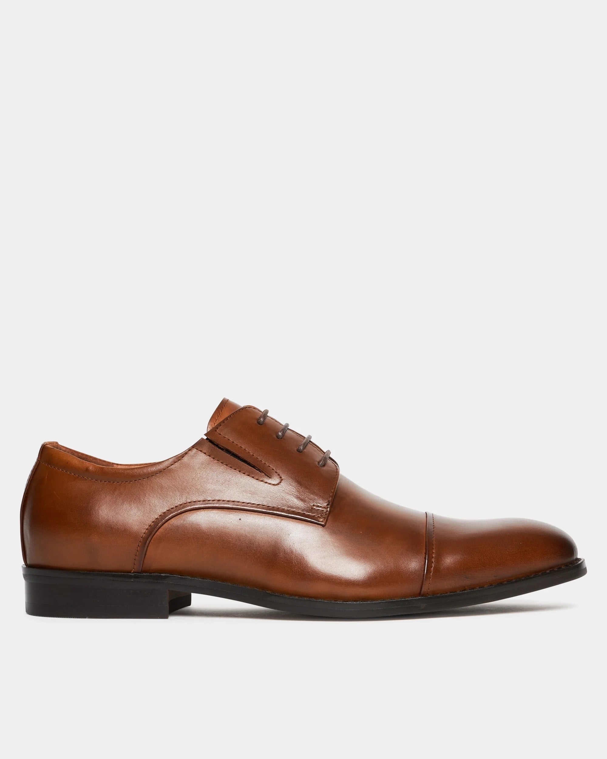 TGA by Ahler 1010 Derby shoe Cognac