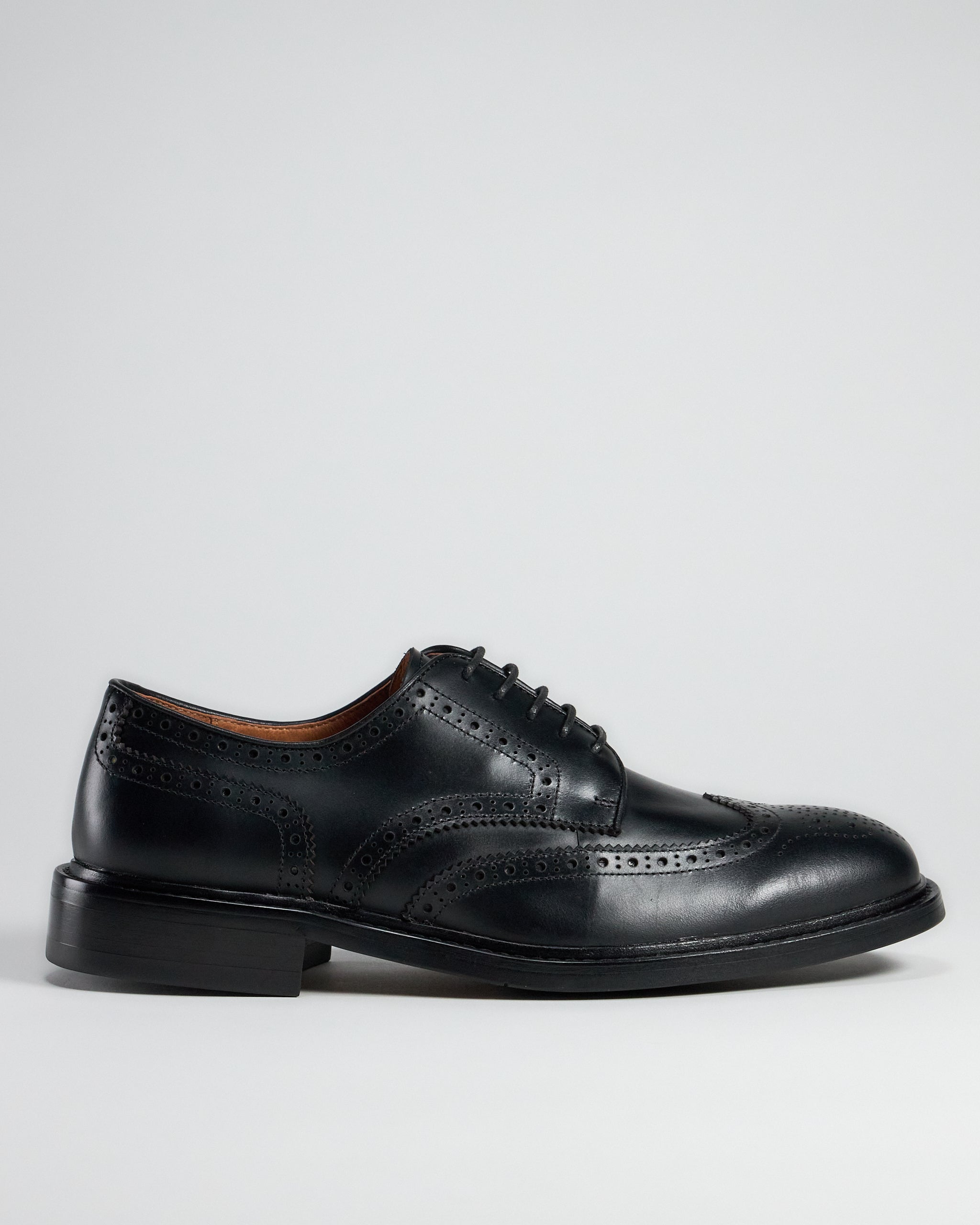 TGA by Ahler 1040 Derby shoe Black