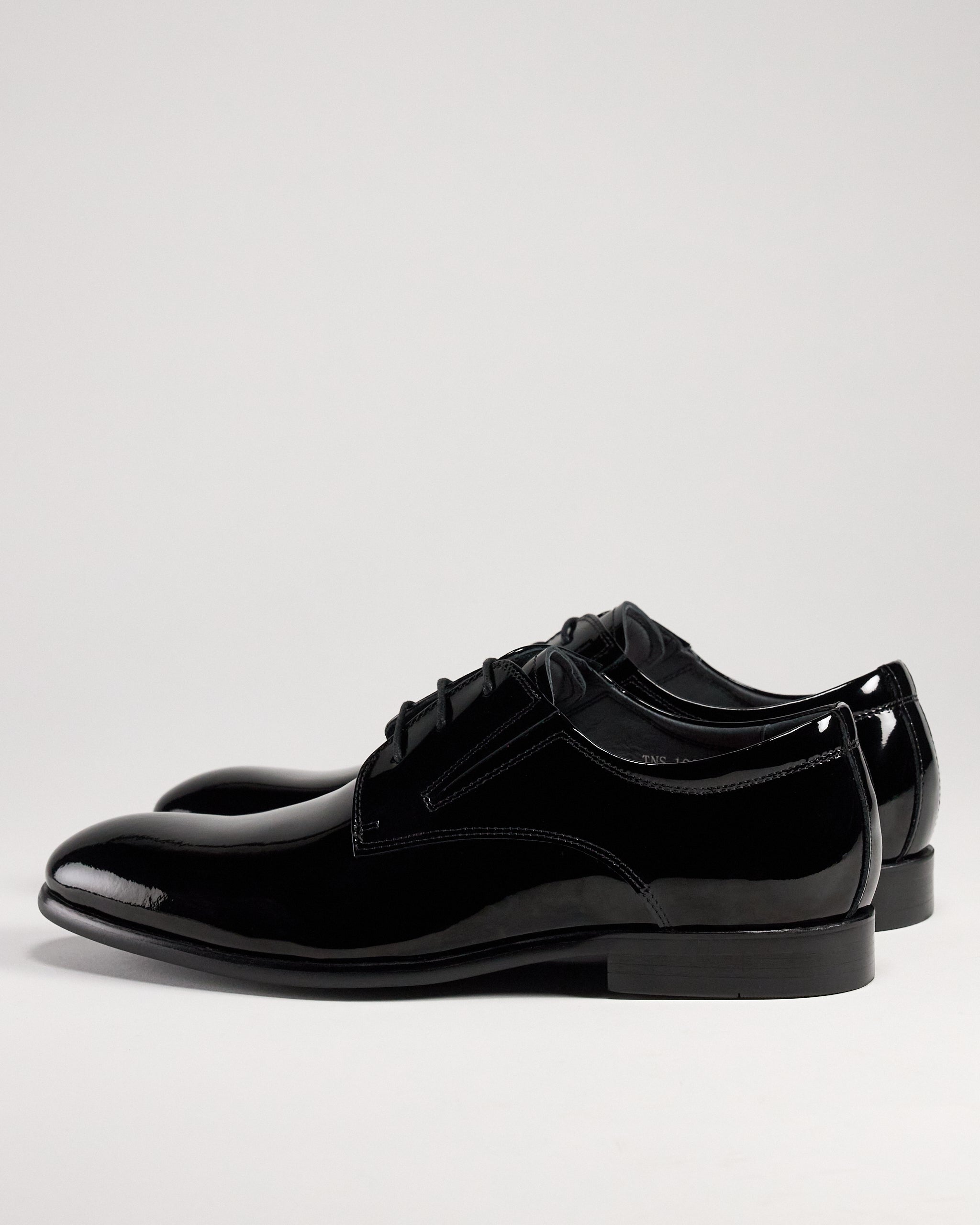 TGA by Ahler 1800 Derby shoe Black