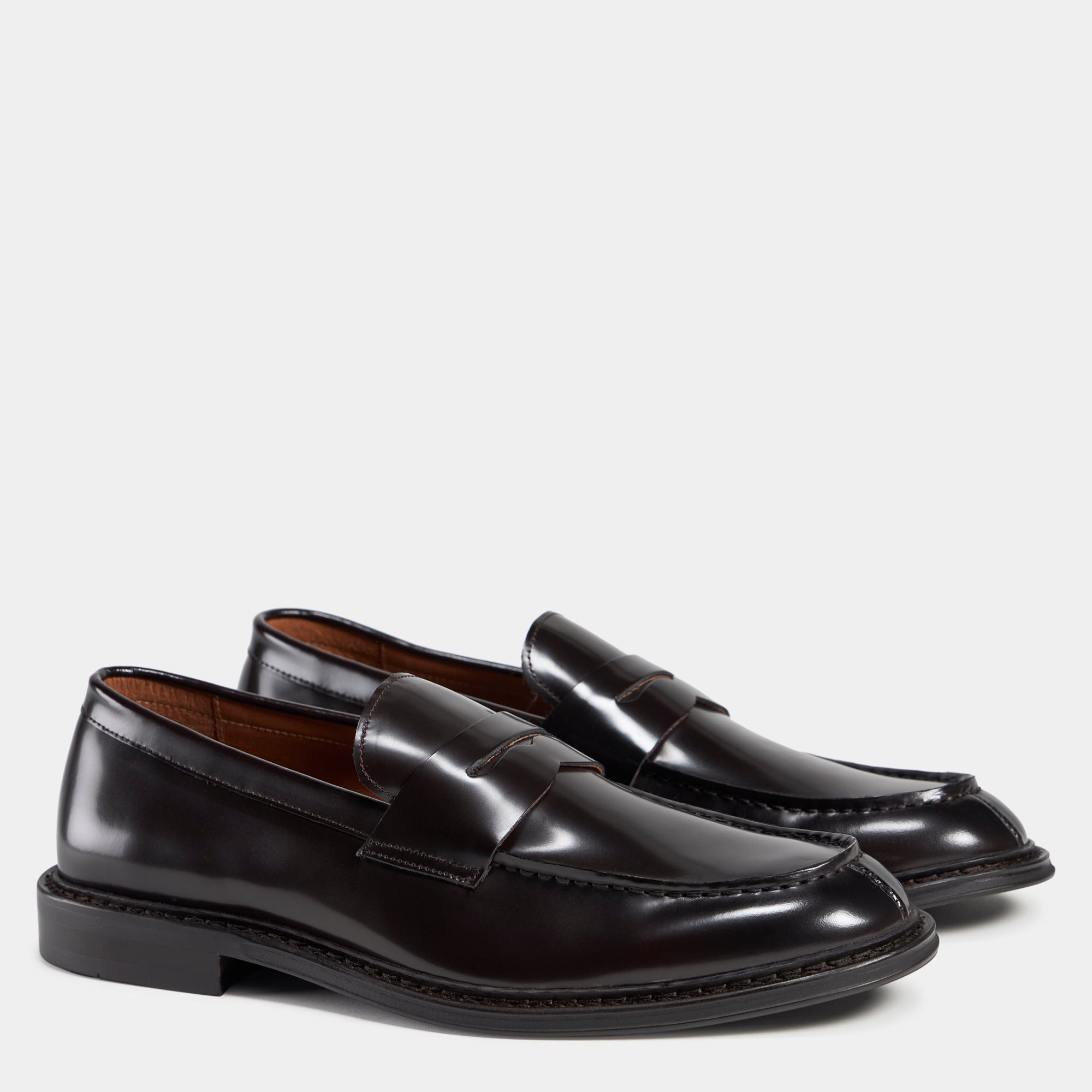 TGA by Ahler 2110 Loafer Burgundy