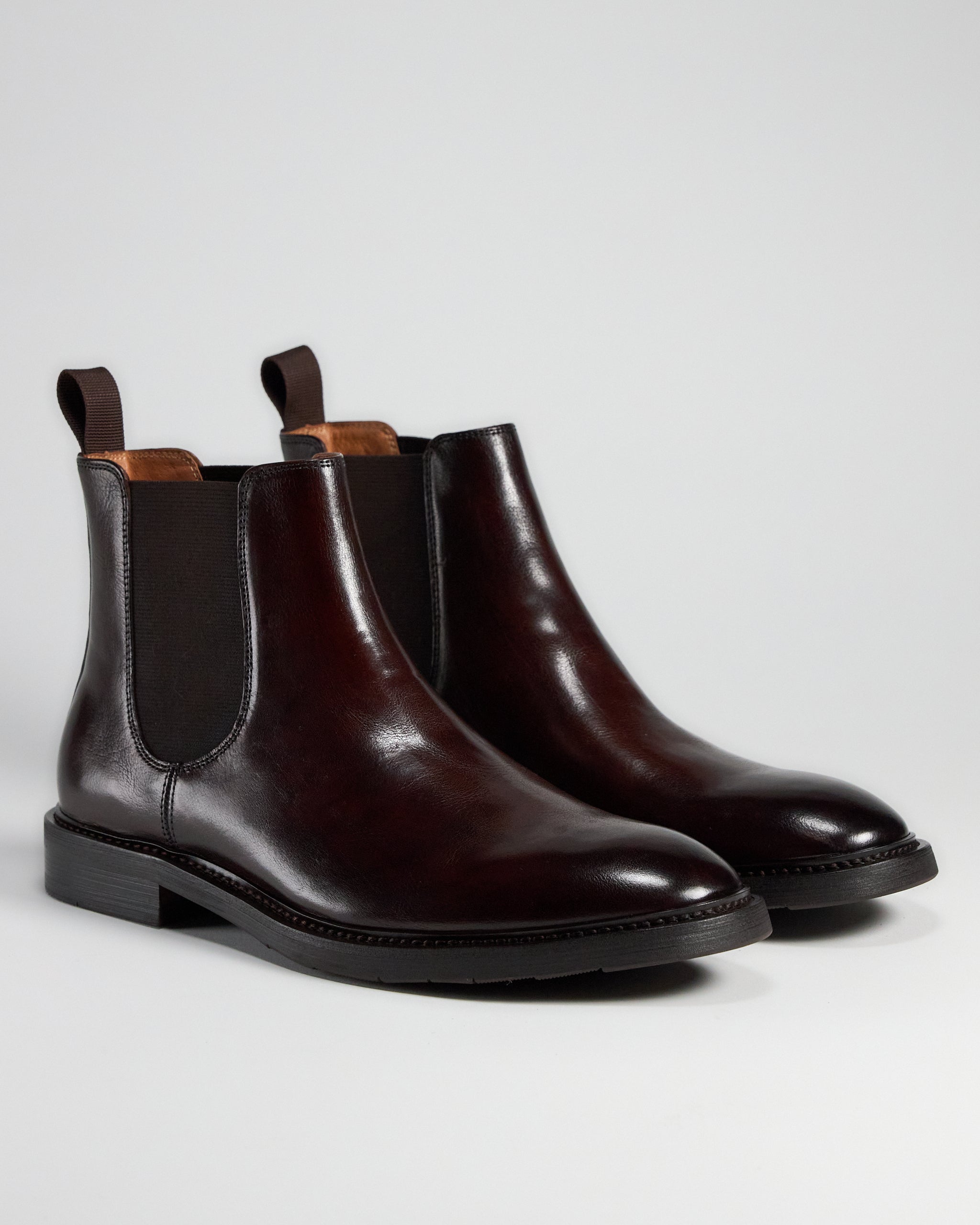 TGA by Ahler 3120 Chelsea boot Dk Brown