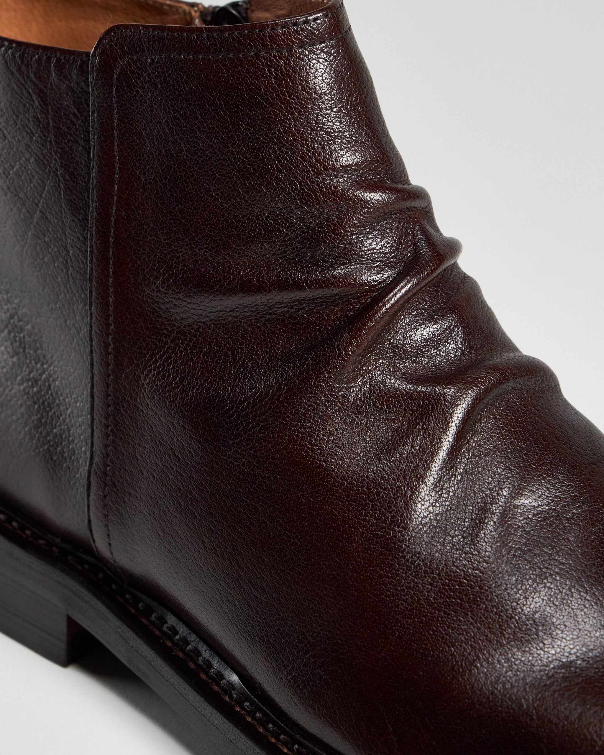 TGA by Ahler 3130 Zip Boot Dk Brown