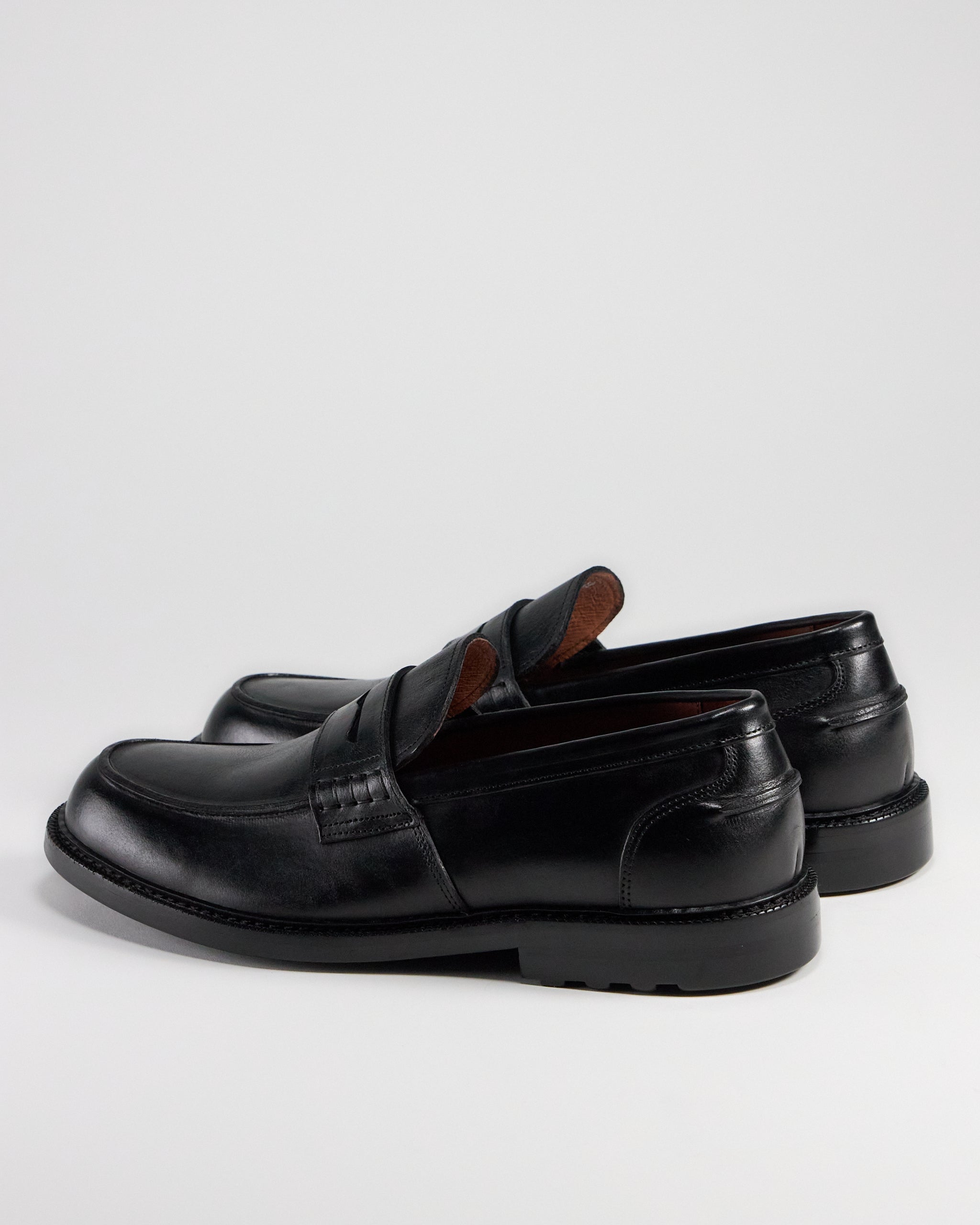 TGA by Ahler 5130 Loafer Black