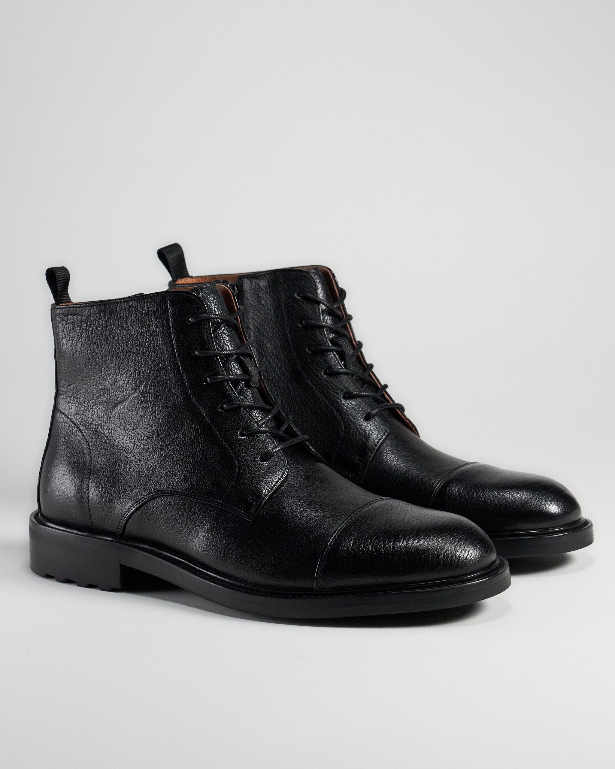 TGA by Ahler 5150 Laced boot Black