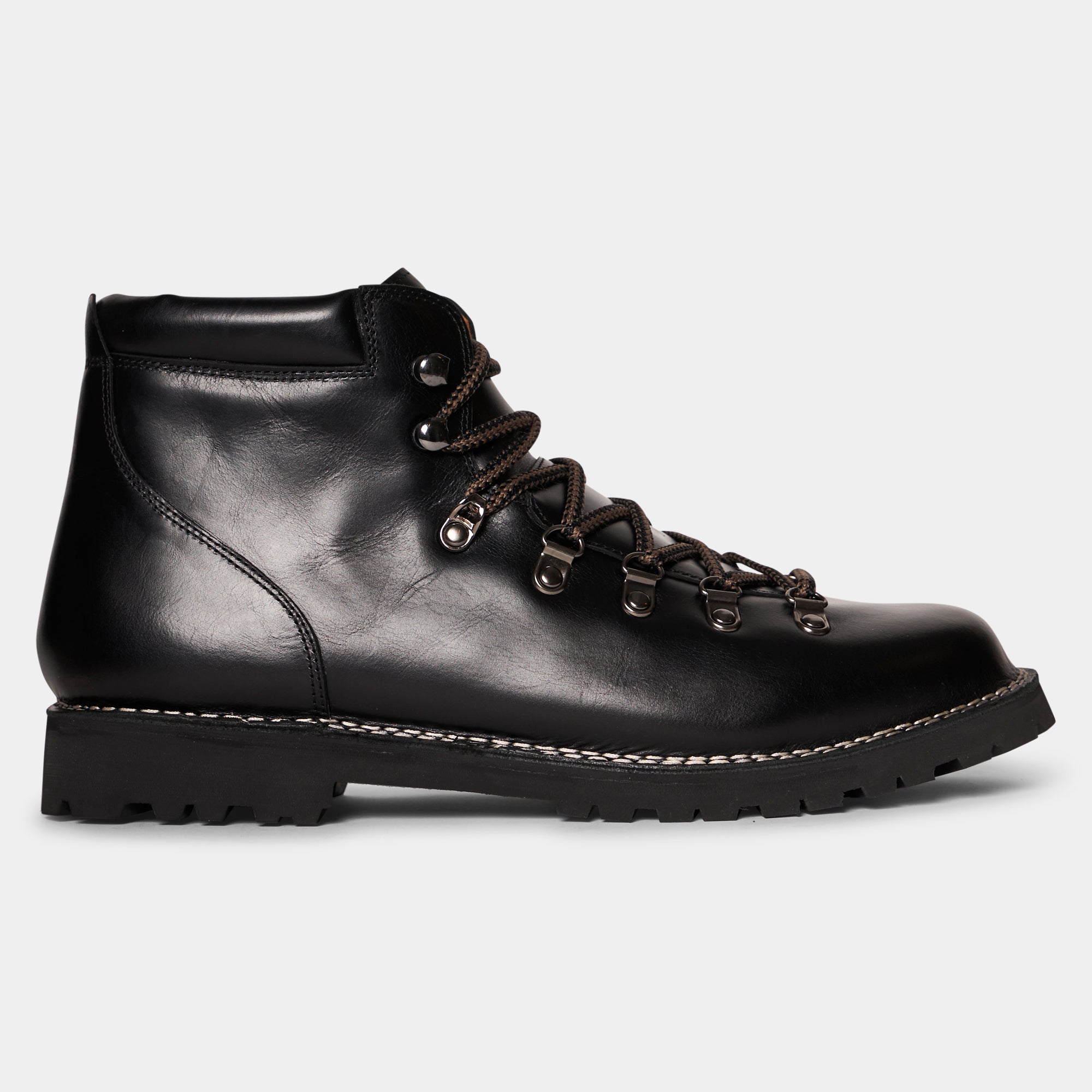 TGA by Ahler 7000 Laced boot Black