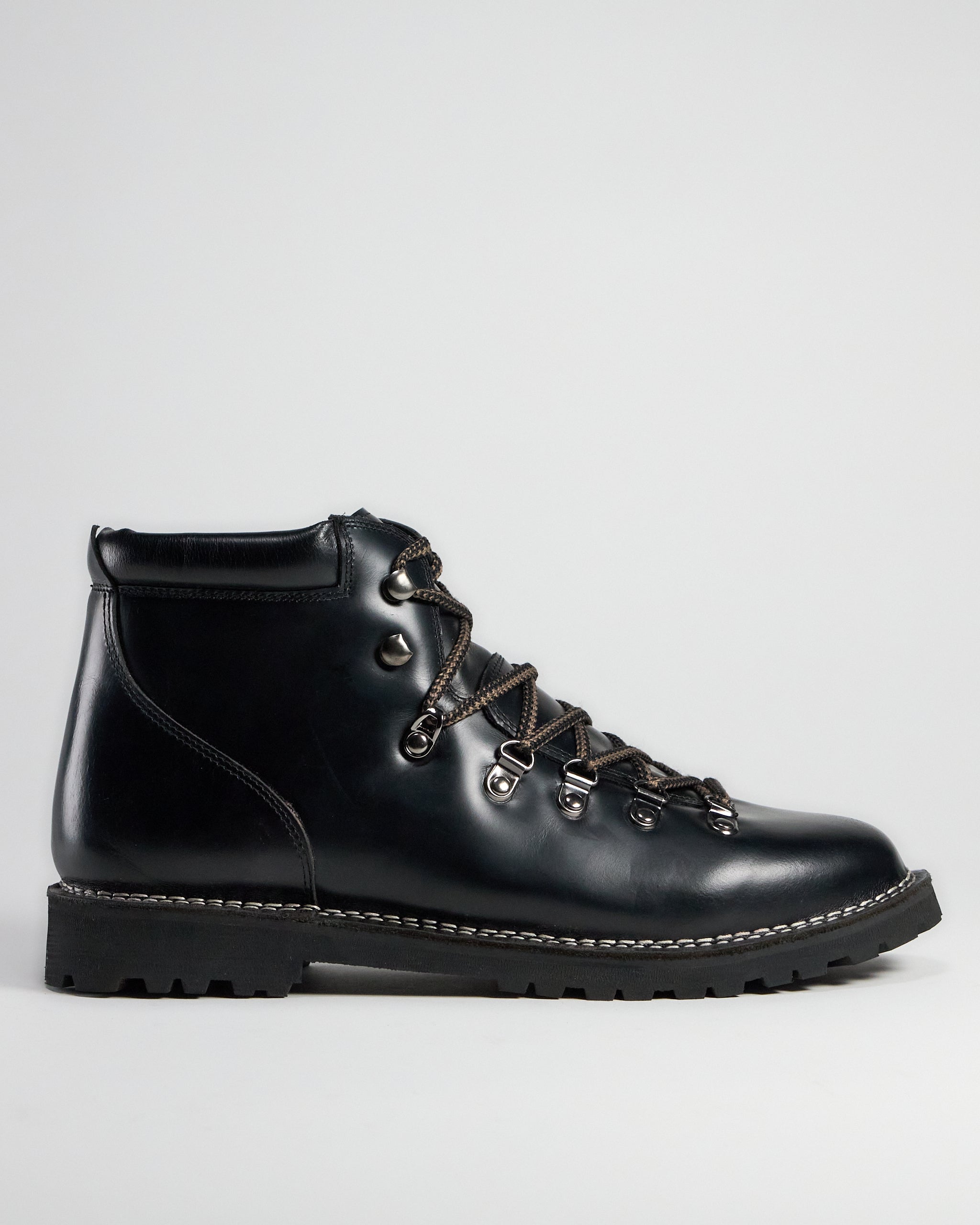 TGA by Ahler 7000 Laced boot Black