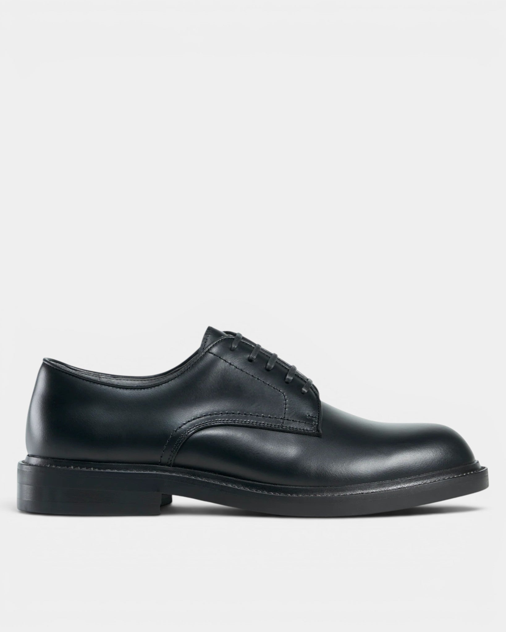 TGA xLAB 800 Derby shoe Black