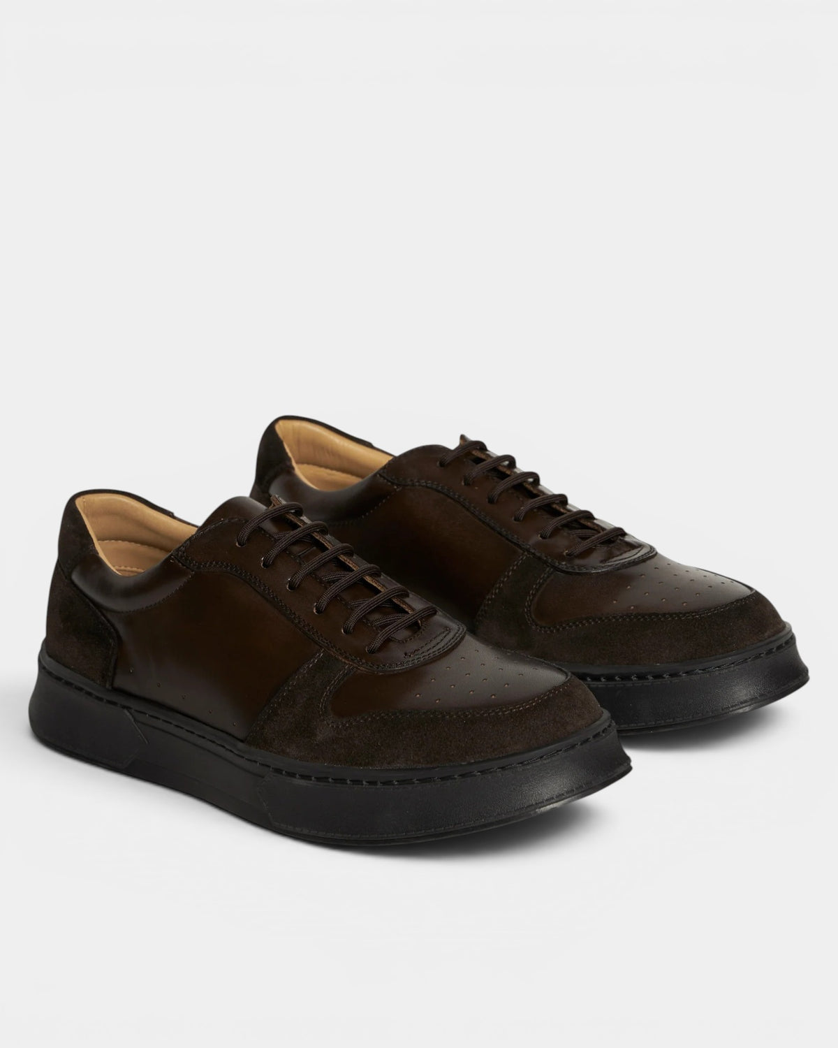 TGA xLAB 950 Sneaker laced Dk Brown