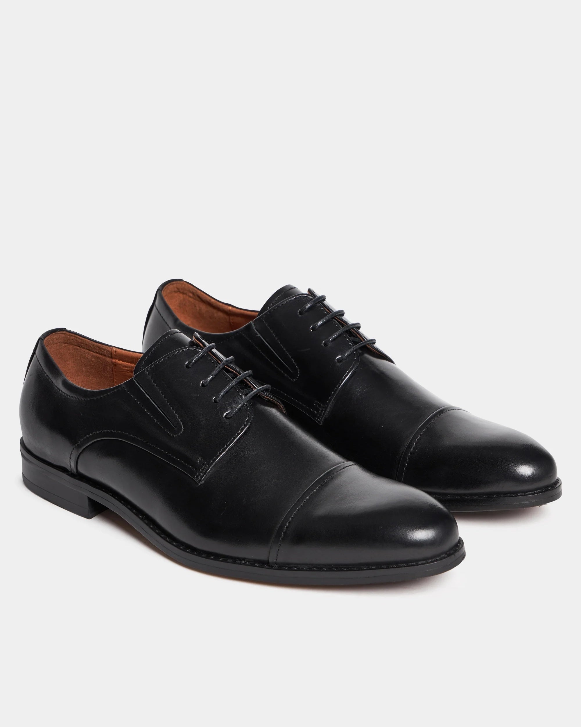 TGA by Ahler 1010 Derby shoe Black