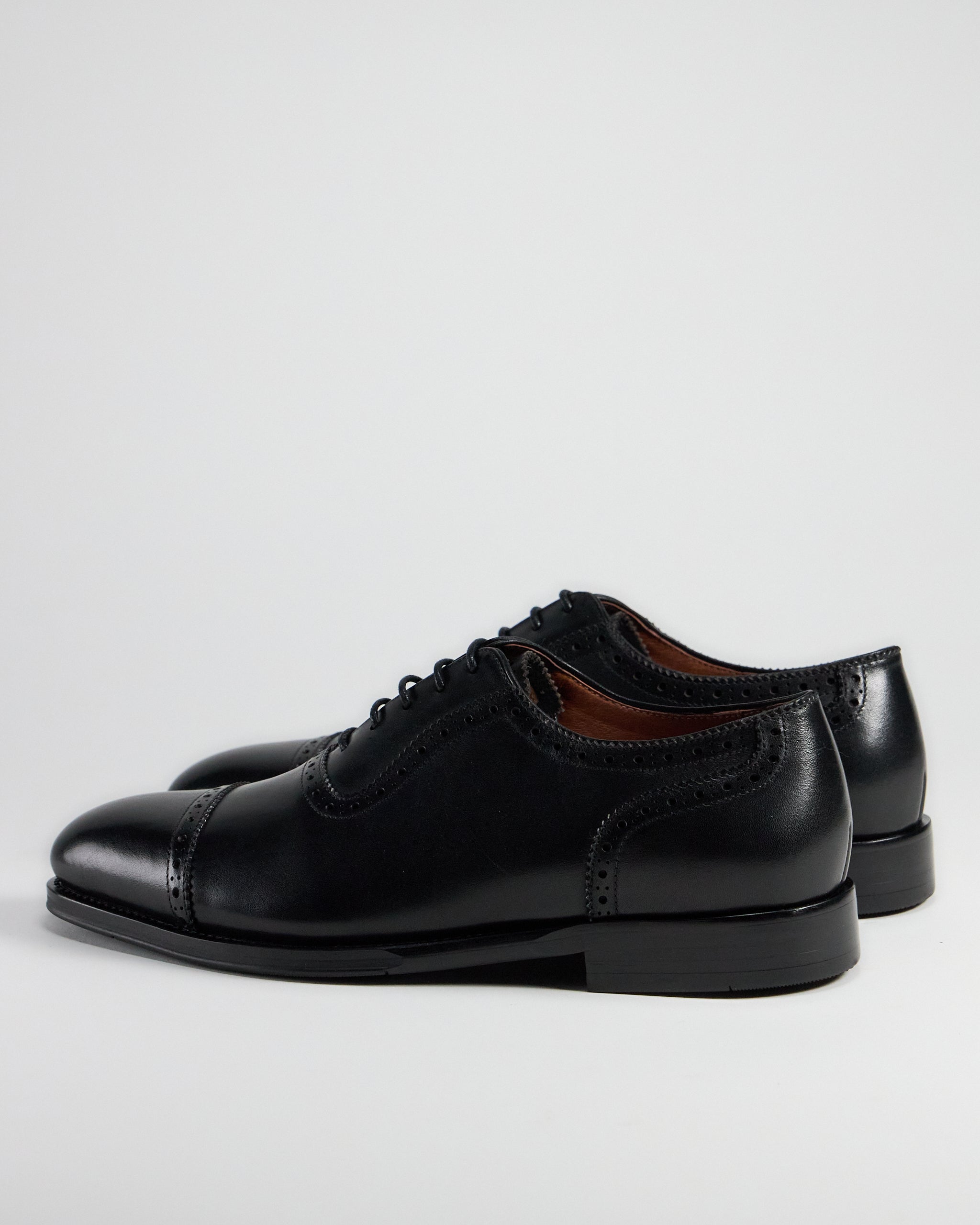 TGA by Ahler 1030 Oxford shoe Black