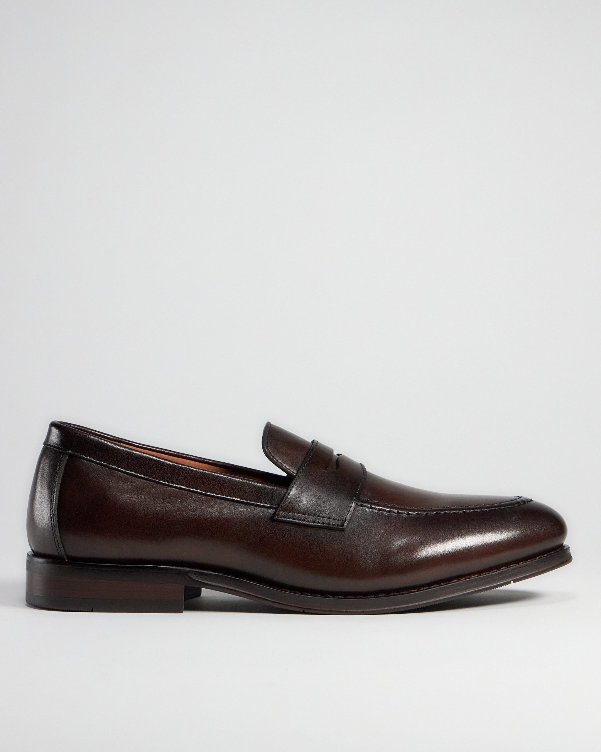 TGA by Ahler 1034 Loafer Brown