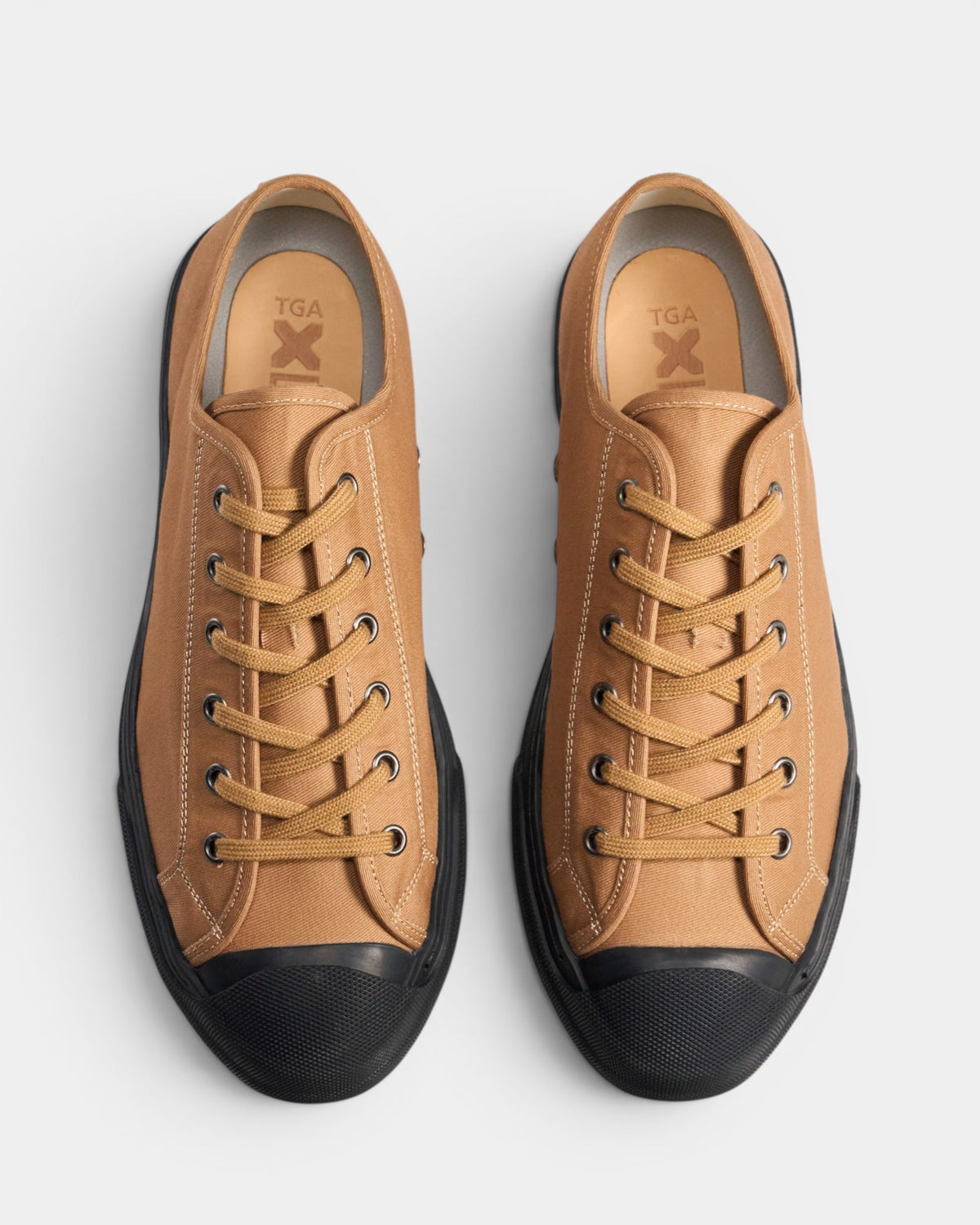 TGA xLAB 135 Sneaker laced Camel