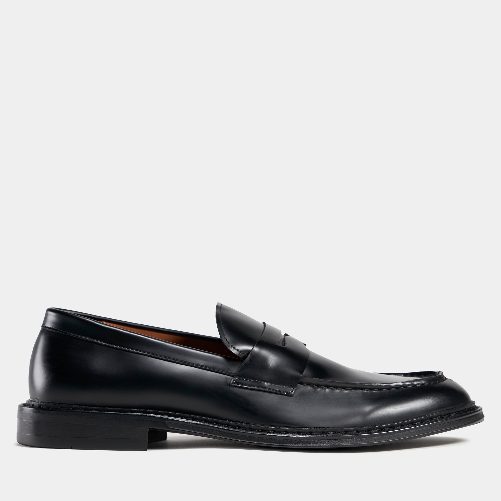 TGA by Ahler 2110 Loafer Black