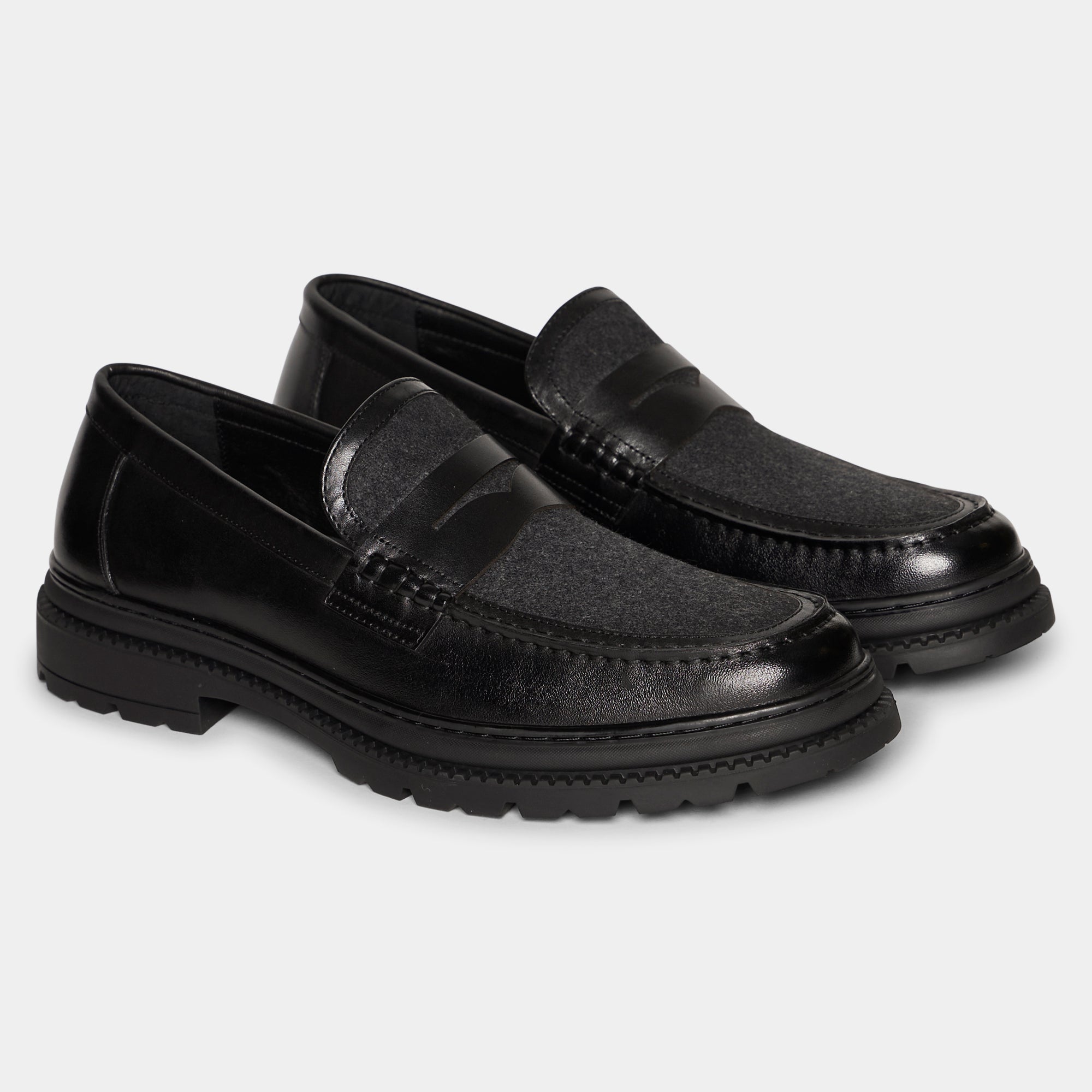 TGA by Ahler 2610 Loafer Black