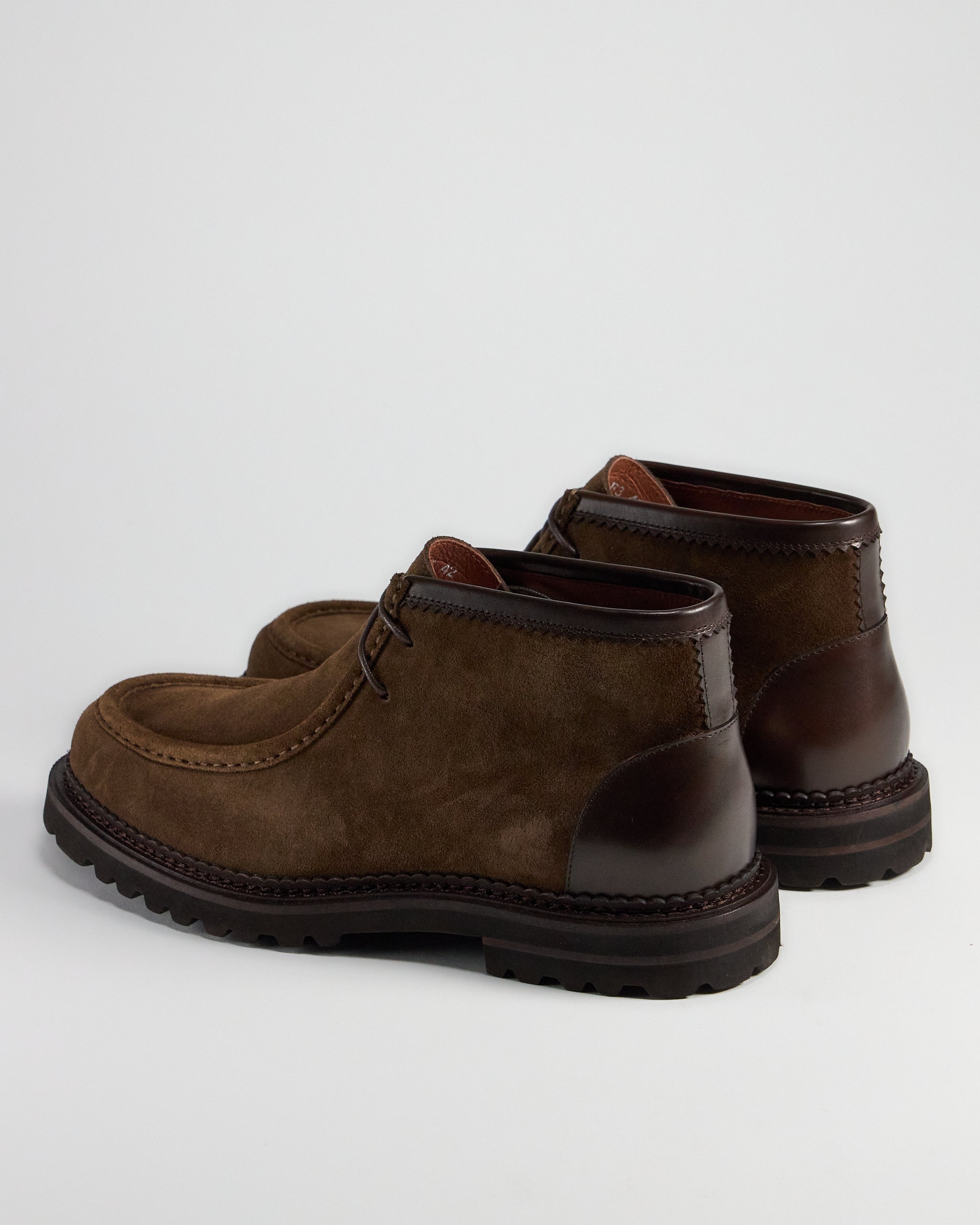 TGA by Ahler 2742 Desert boot Tan