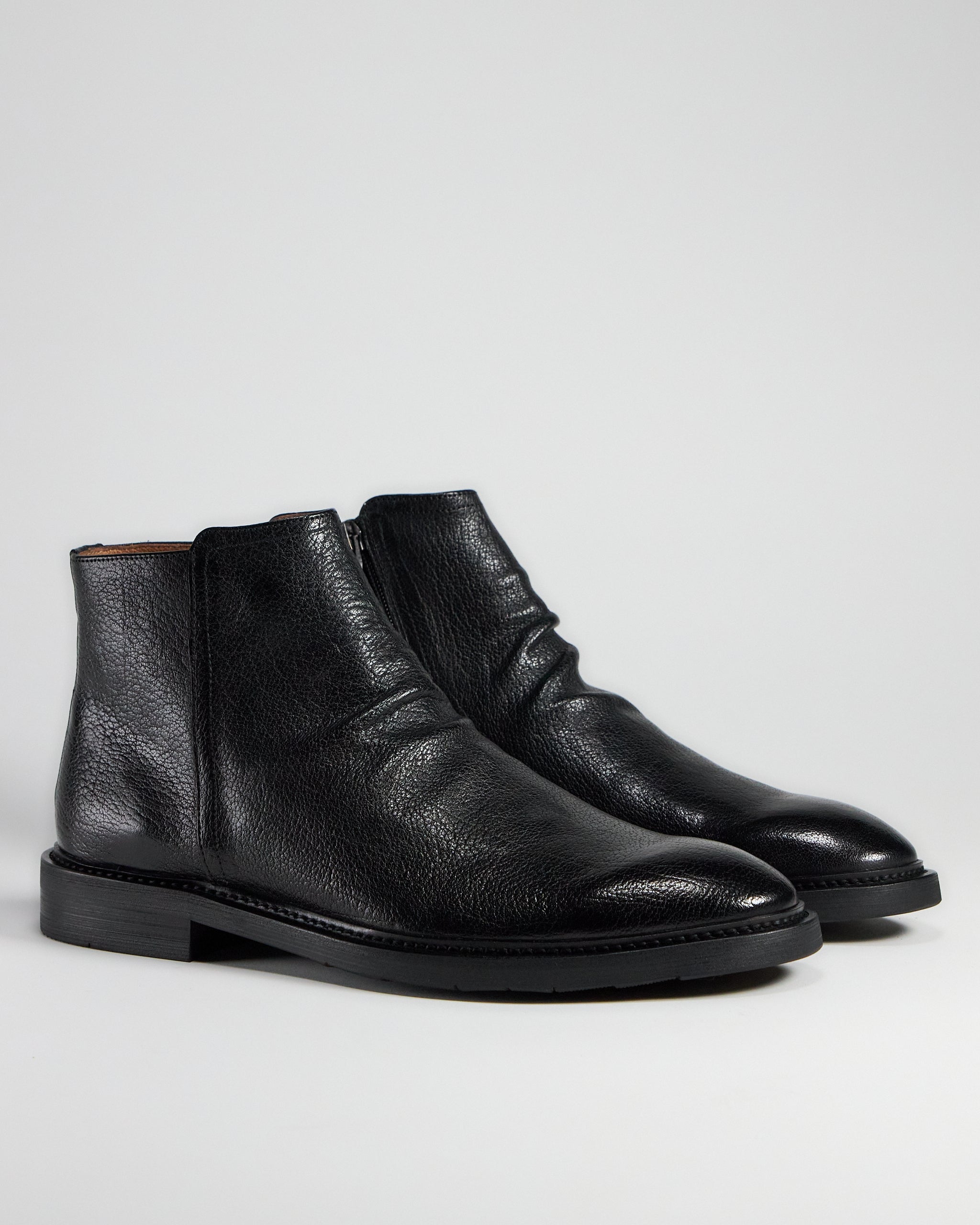 TGA by Ahler 3130 Zip Boot Black