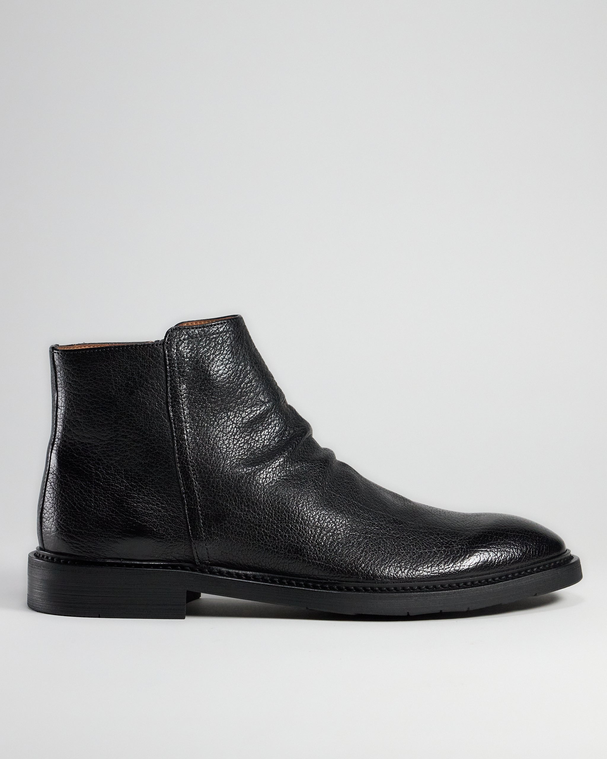 TGA by Ahler 3130 Zip Boot Black