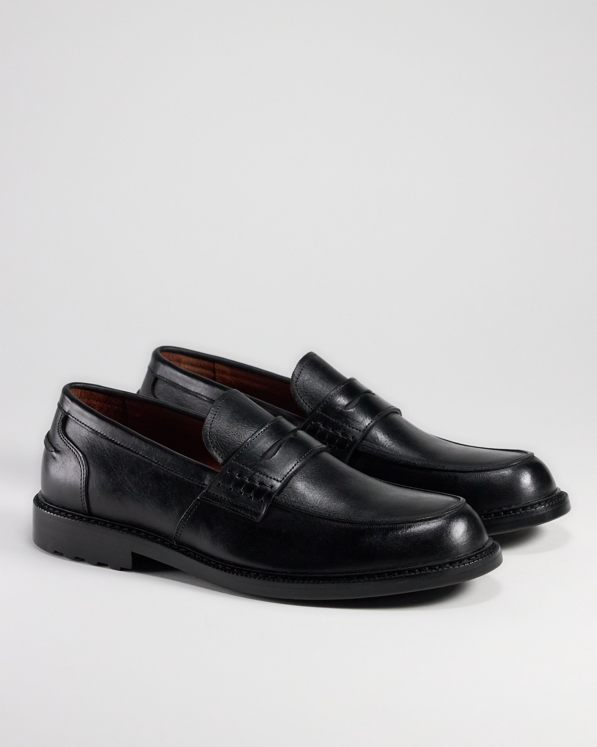 TGA by Ahler 5130 Loafer Black