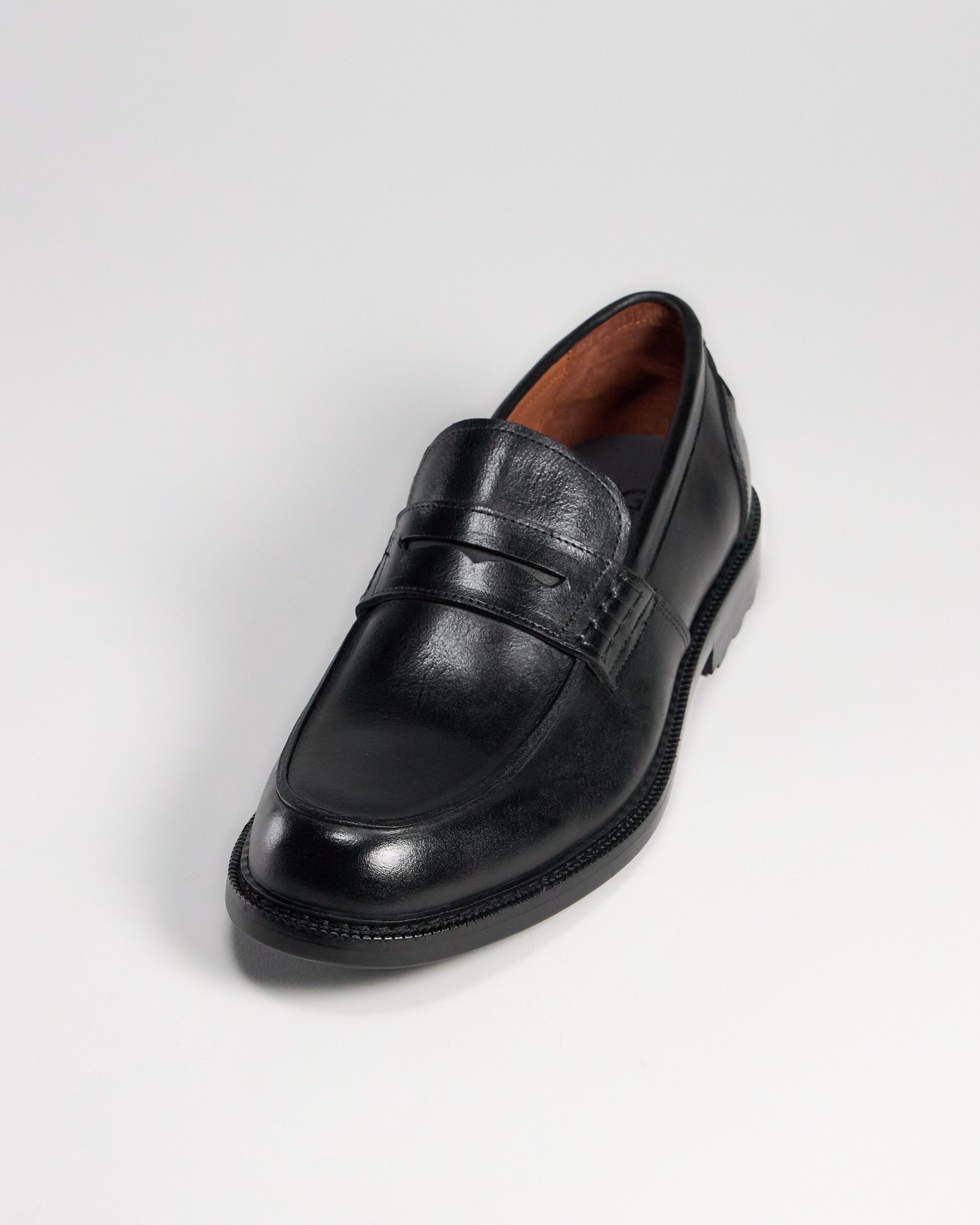 TGA by Ahler 5130 Loafer Black