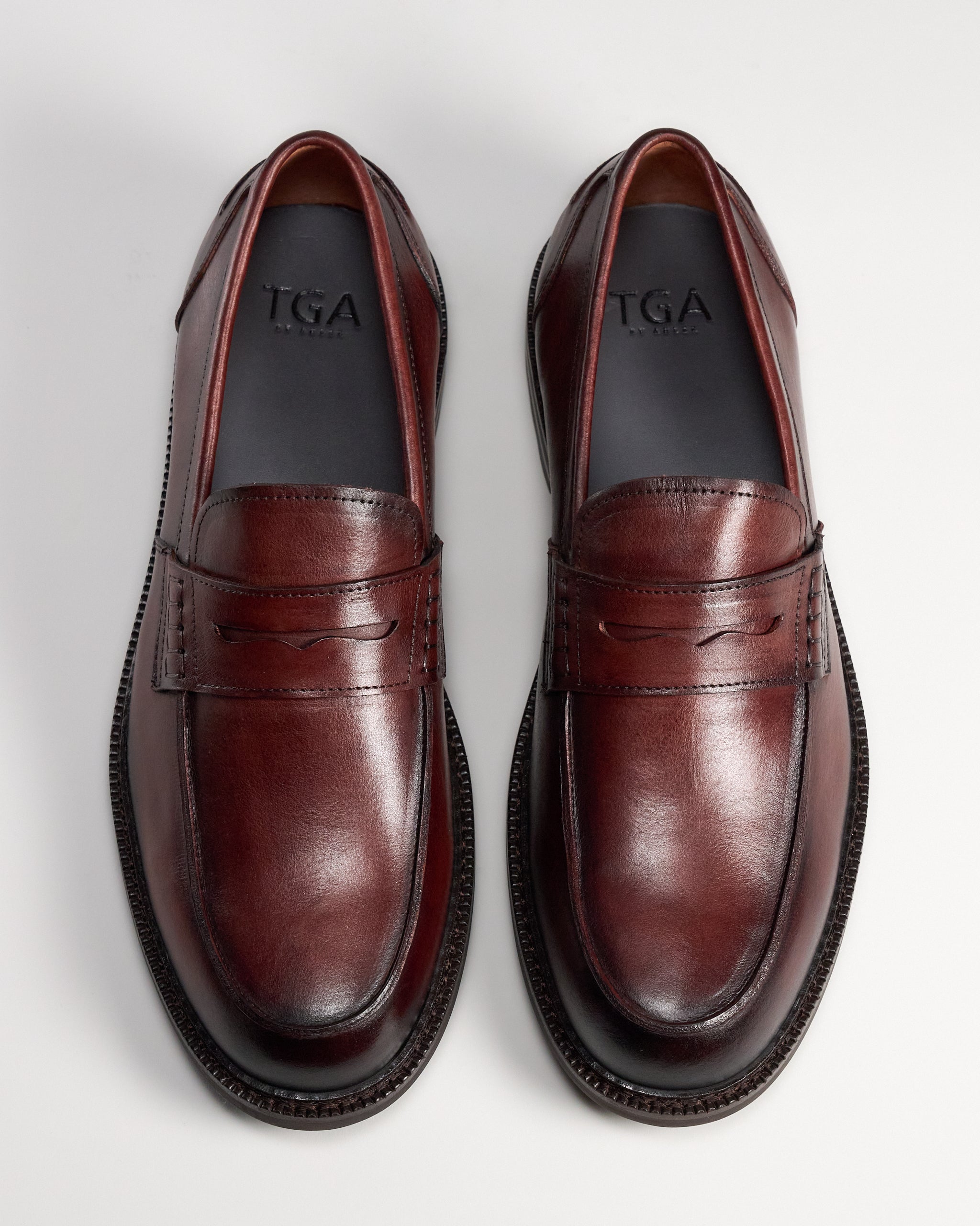 TGA by Ahler 5130 Loafer Burgundy