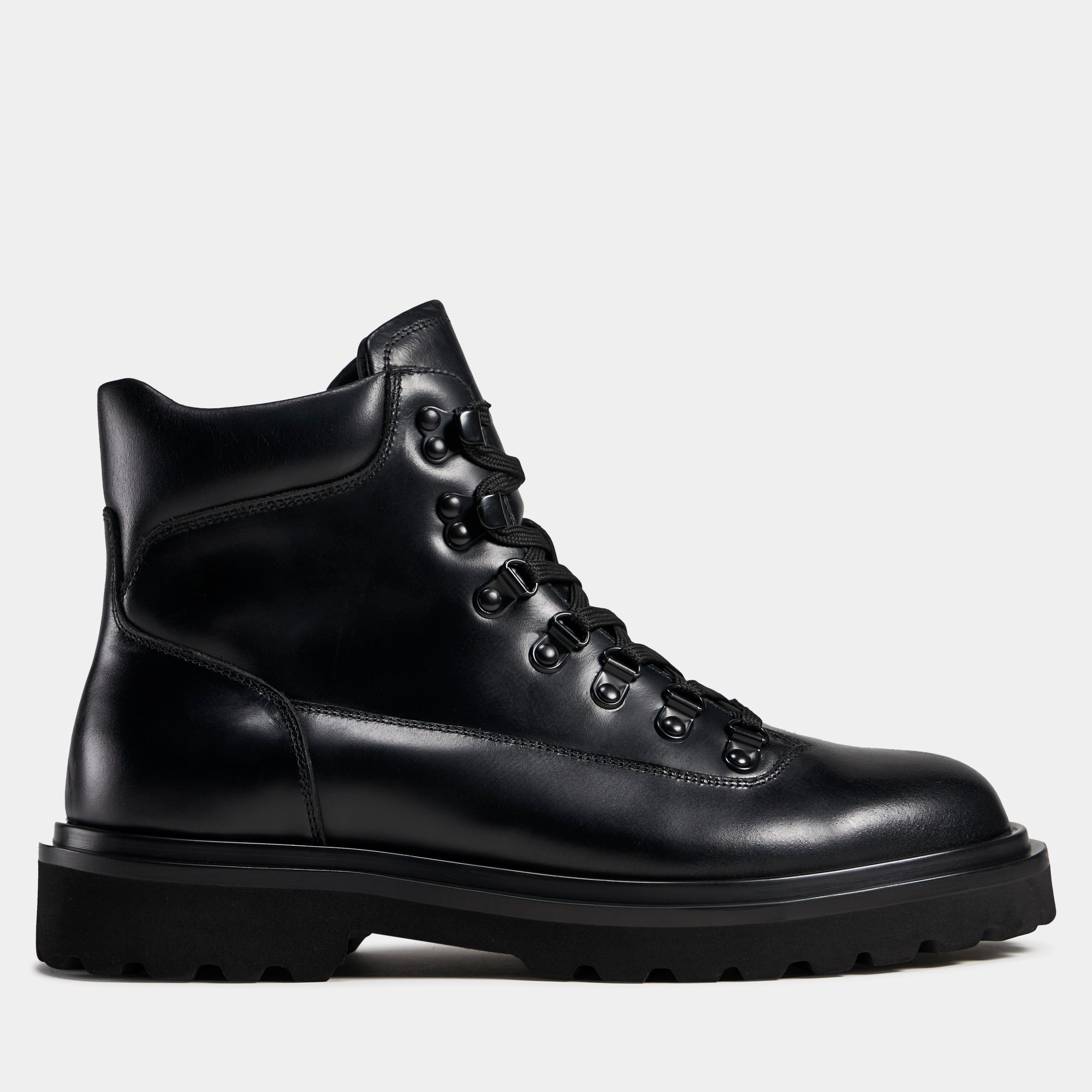 TGA by Ahler 6951 Laced boot Black