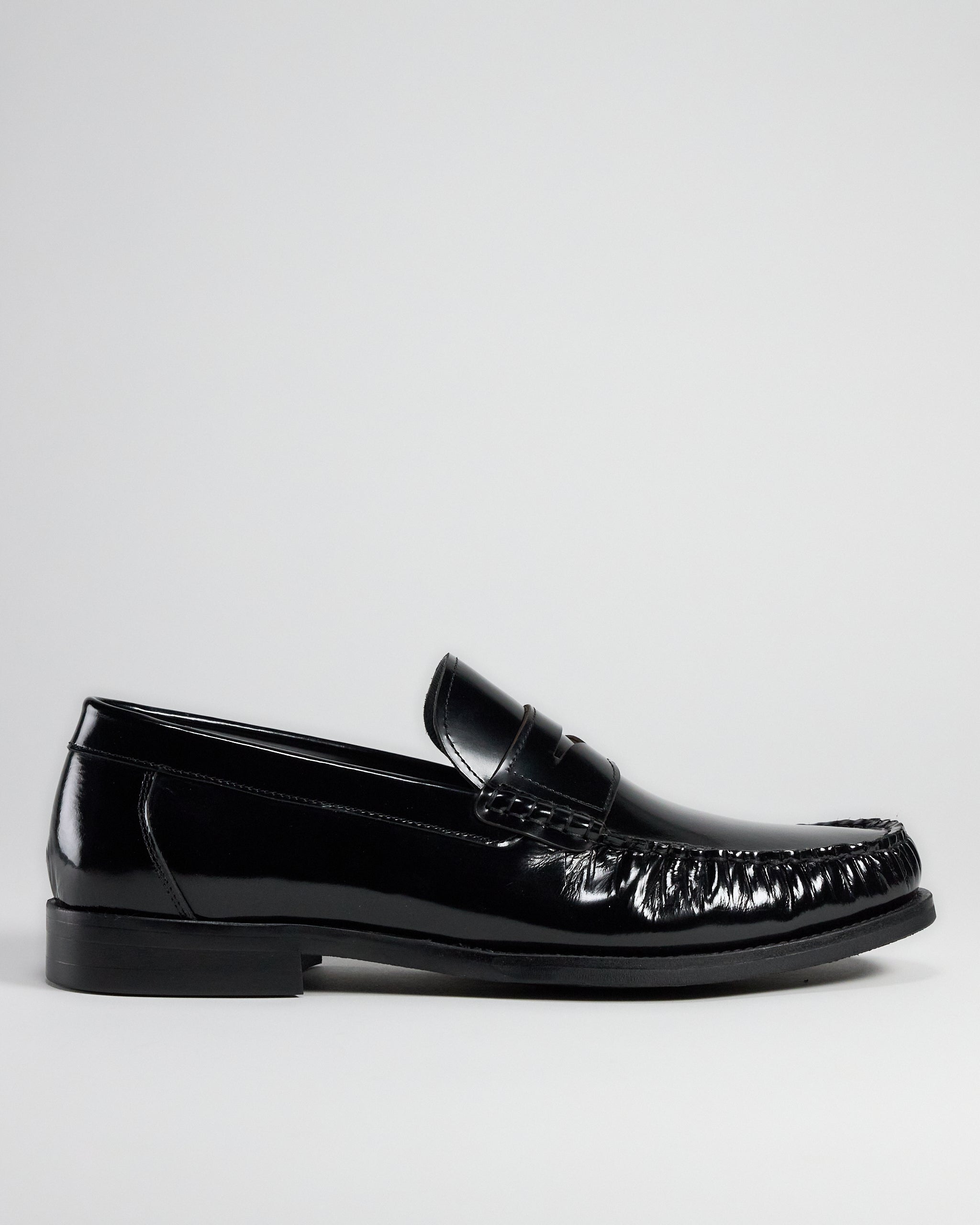 TGA xLAB 883 Loafer Black