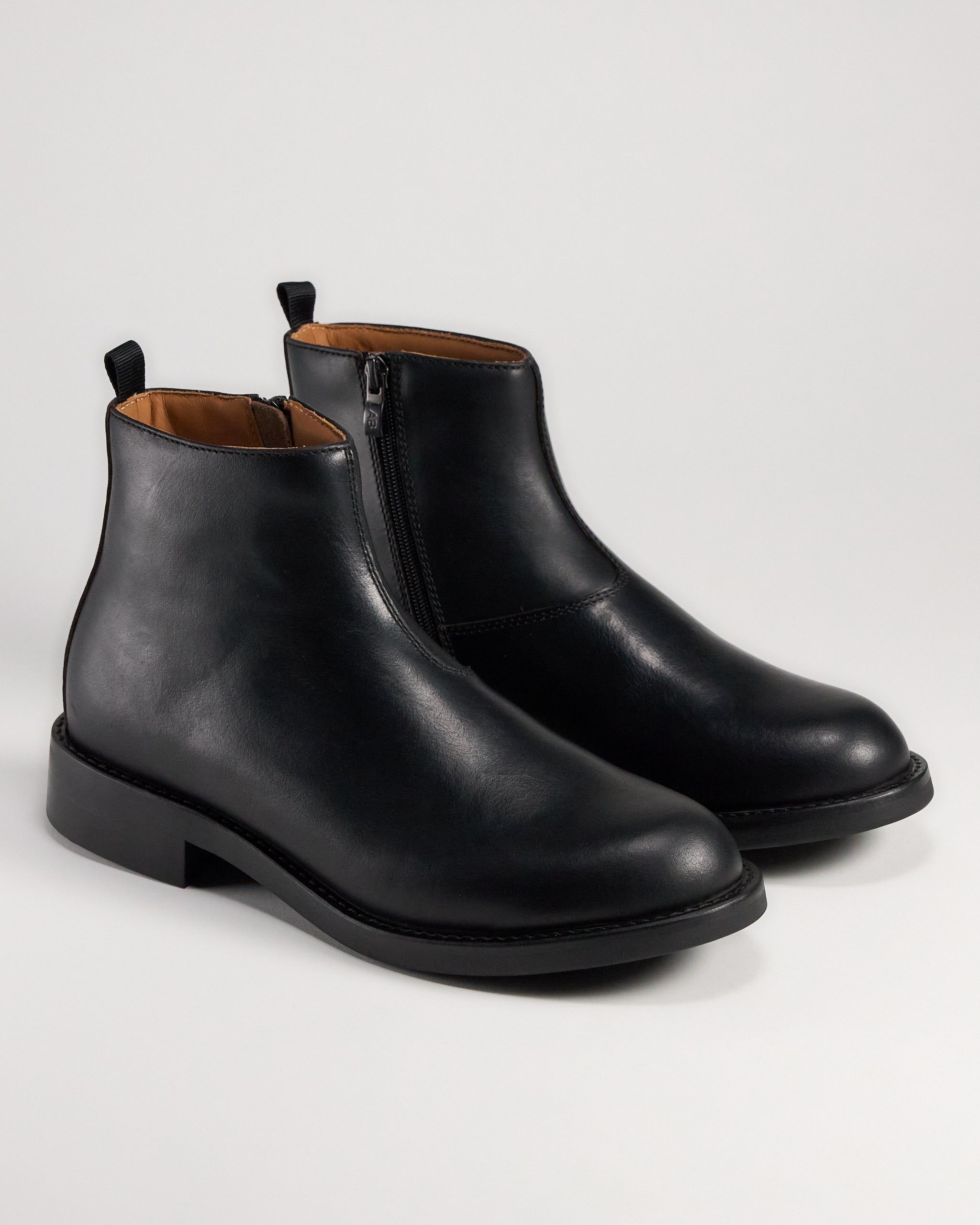 TGA xLAB 930 Zip Boot Black