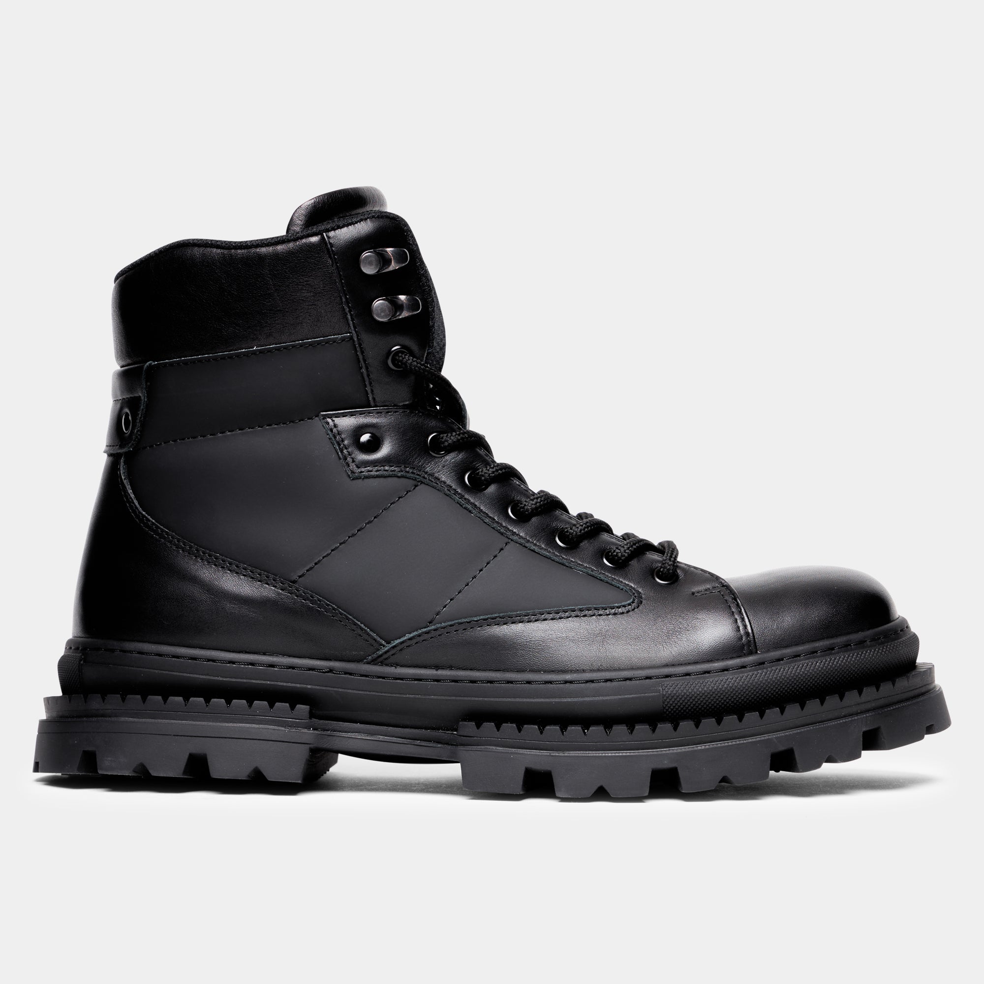 Ahler 99992 Laced boot Black
